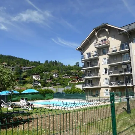 T2+cabine Independante Au Depart Des Telecabines Saint-gervais/bettex/mont D'arbois