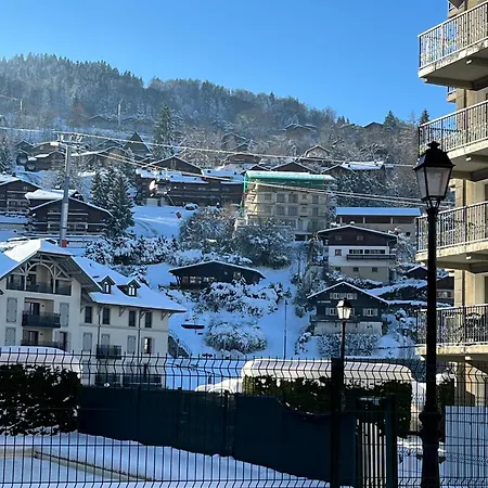 T2+cabine Independante Au Depart Des Telecabines Saint-gervais/bettex/mont D'arbois *